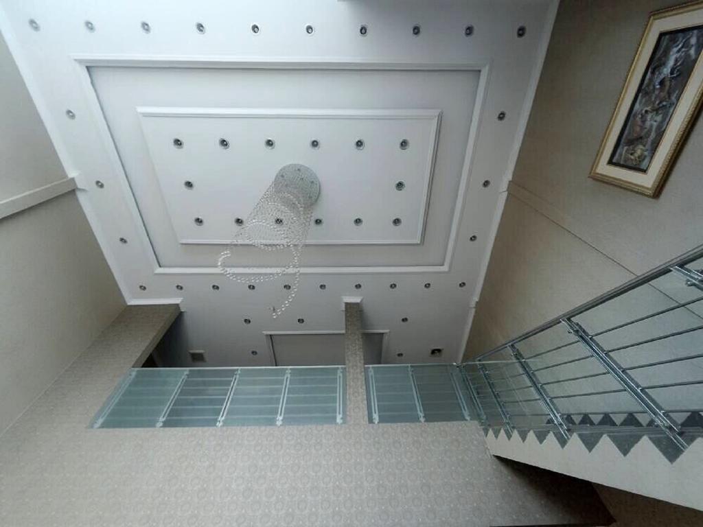 Permata Hotel Purwakarta Bagian luar foto